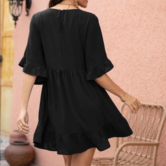 BLACK BABYDOLL DRESS - Picture 2 of 3